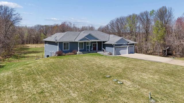 21530 Nightingale Street NW, Cedar, MN 55011