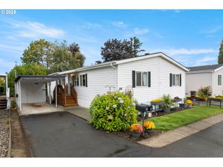 835 Se 1ST Ave 64, Canby, OR 97013