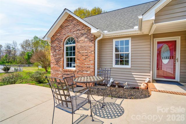 127 Albertville Lane, Shelby, NC 28152