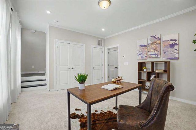 2051 Falls Park Way, Decatur, GA 30033