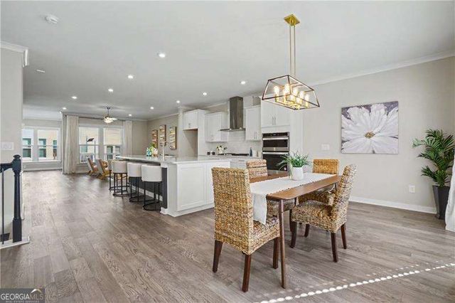 2051 Falls Park Way, Decatur, GA 30033