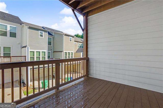 2051 Falls Park Way, Decatur, GA 30033