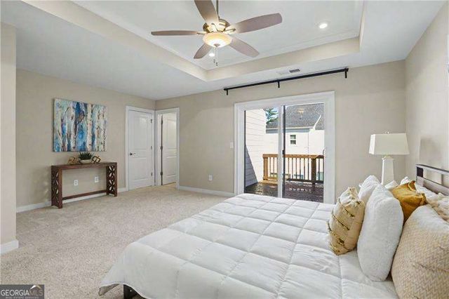 2051 Falls Park Way, Decatur, GA 30033