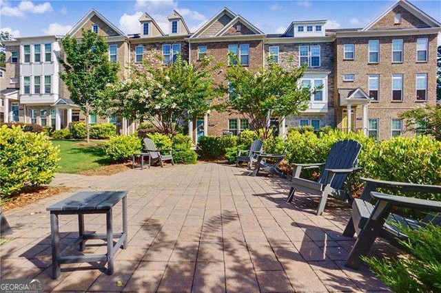 2051 Falls Park Way, Decatur, GA 30033