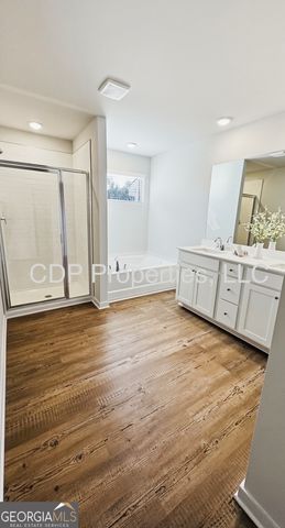 7312 Mulberry Trace Lane, Flowery Branch, GA 30542