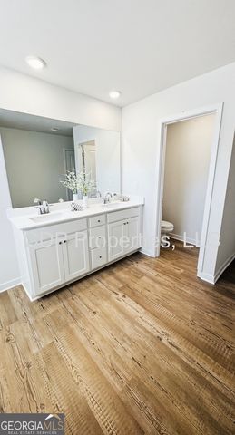 7312 Mulberry Trace Lane, Flowery Branch, GA 30542