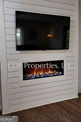 7312 Mulberry Trace Lane, Flowery Branch, GA 30542