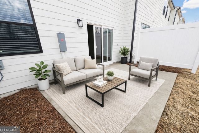 7312 Mulberry Trace Lane, Flowery Branch, GA 30542