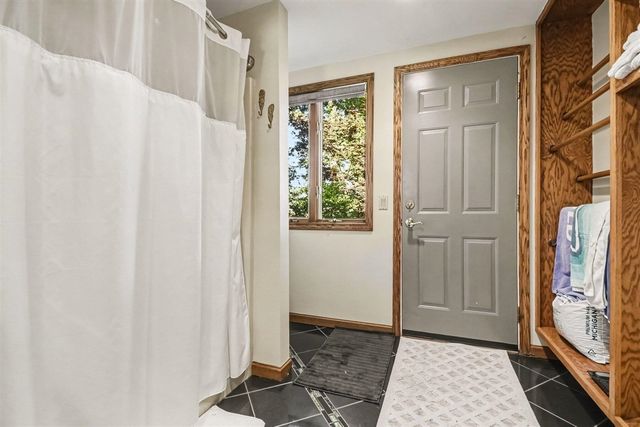 7135 Mccords Avenue, Alto, MI 49302