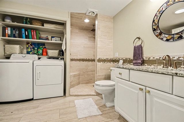 7135 Mccords Avenue, Alto, MI 49302