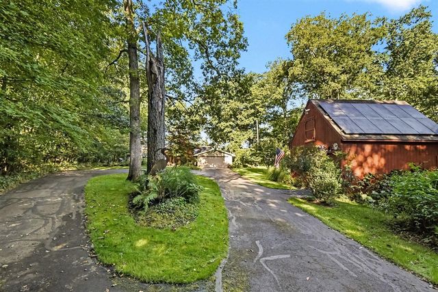 7135 Mccords Avenue, Alto, MI 49302