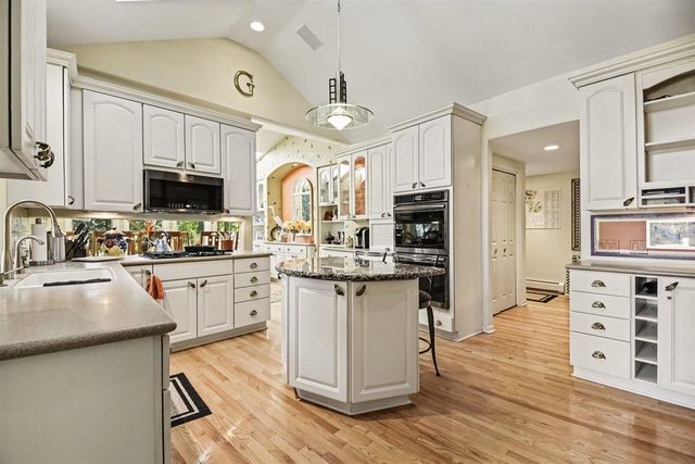 7135 Mccords Avenue, Alto, MI 49302