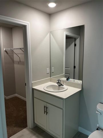 2807 34th St, Lehigh Acres, FL 33971