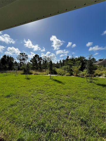 2807 34th St, Lehigh Acres, FL 33971