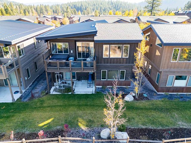 11658 McClintock Loop, Truckee, CA 96161