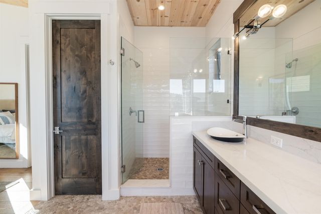 11658 McClintock Loop, Truckee, CA 96161