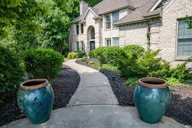 11130 Crosstree Court, Fort Wayne, IN 46814