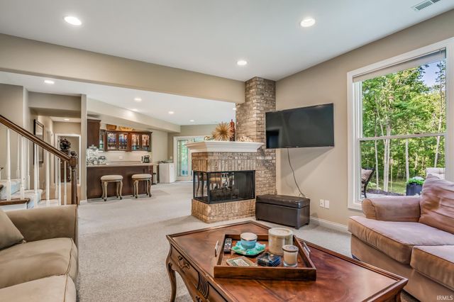 11130 Crosstree Court, Fort Wayne, IN 46814