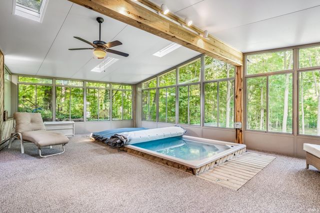 11130 Crosstree Court, Fort Wayne, IN 46814