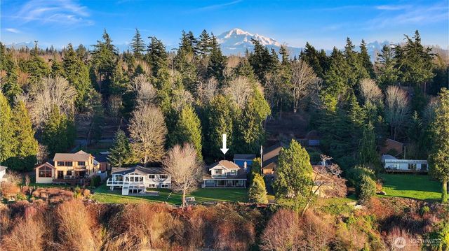 8539 Semiahmoo Drive, Blaine, WA 98230