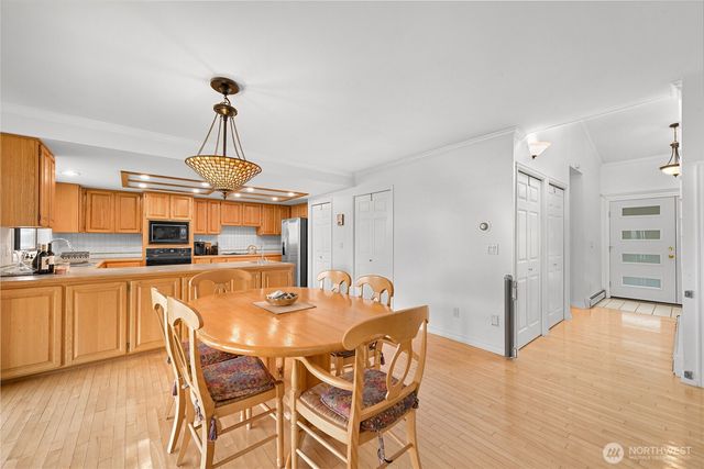 8539 Semiahmoo Drive, Blaine, WA 98230