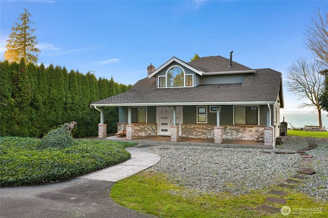 8539 Semiahmoo Drive, Blaine, WA 98230