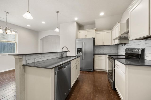 5805 Shaded Cottage CT 97, Austin, TX 78744