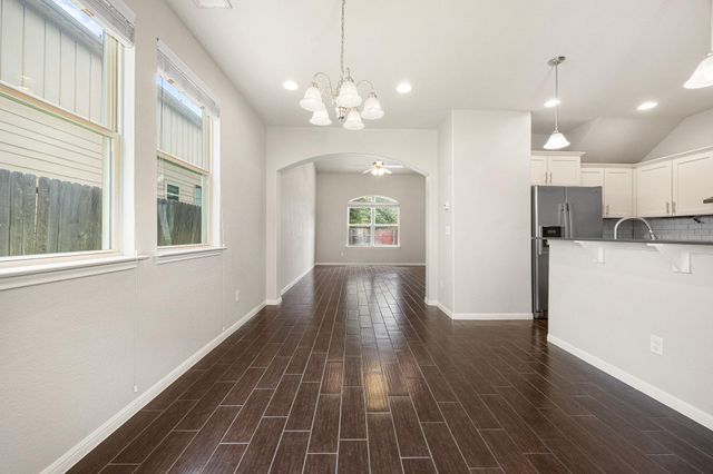5805 Shaded Cottage CT 97, Austin, TX 78744