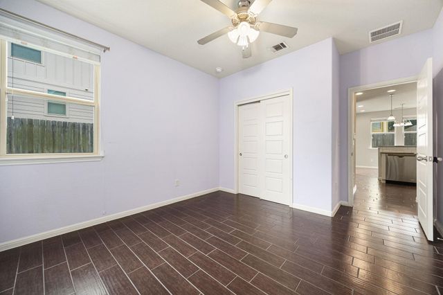 5805 Shaded Cottage CT 97, Austin, TX 78744