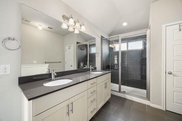 5805 Shaded Cottage CT 97, Austin, TX 78744