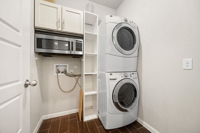 5805 Shaded Cottage CT 97, Austin, TX 78744