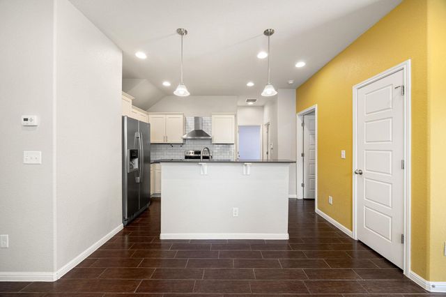 5805 Shaded Cottage CT 97, Austin, TX 78744