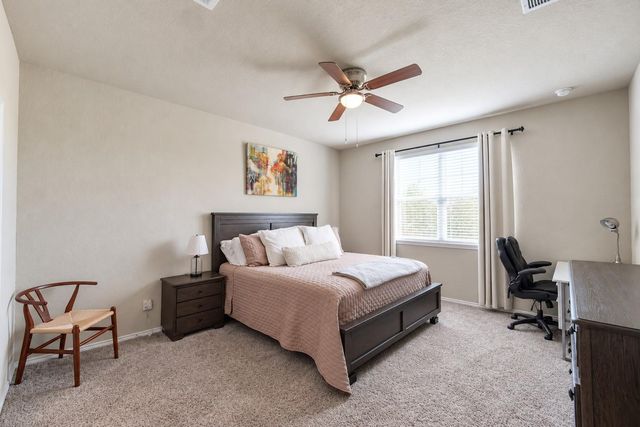 160 Honey Oak LN, New Braunfels, TX 78130