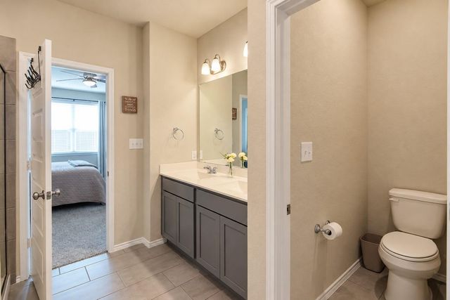 160 Honey Oak LN, New Braunfels, TX 78130