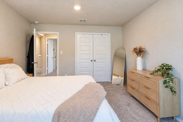 160 Honey Oak LN, New Braunfels, TX 78130