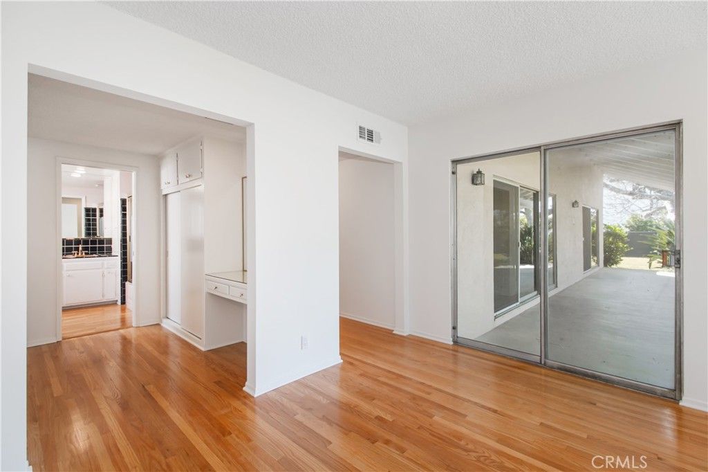 Image 24 of property listing at 9659 Calvin, Northridge, CA 91324