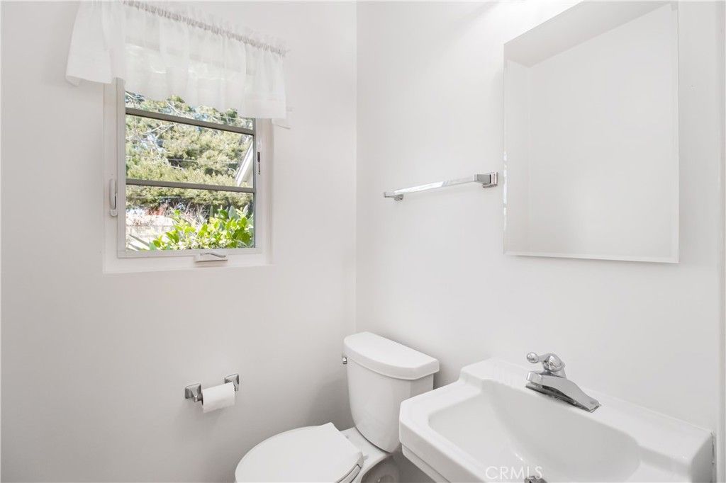 Image 30 of property listing at 9659 Calvin, Northridge, CA 91324