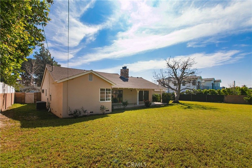 Image 35 of property listing at 9659 Calvin, Northridge, CA 91324