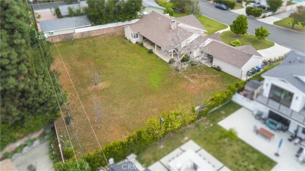 Image 42 of property listing at 9659 Calvin, Northridge, CA 91324