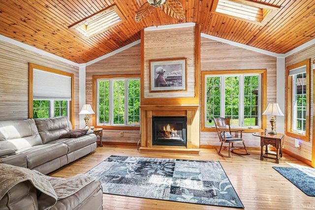 14349 Ireland Road, Mishawaka, IN 46544