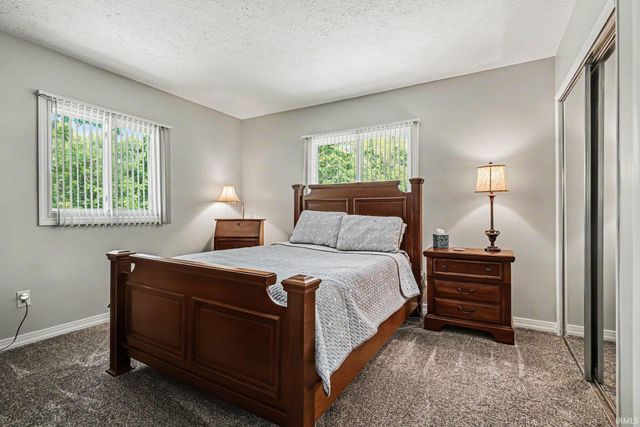 14349 Ireland Road, Mishawaka, IN 46544