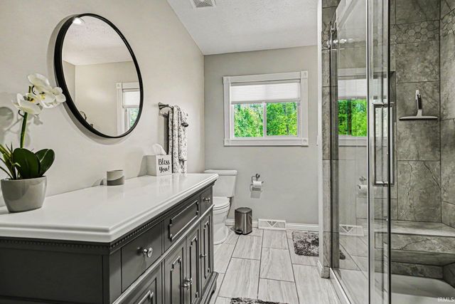 14349 Ireland Road, Mishawaka, IN 46544