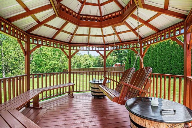14349 Ireland Road, Mishawaka, IN 46544
