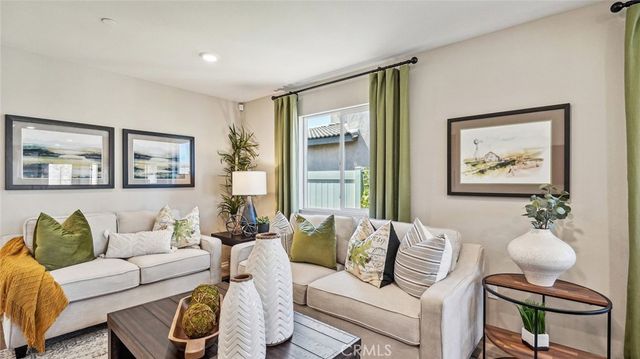 31095 London Plane Drive, Winchester, CA 92596