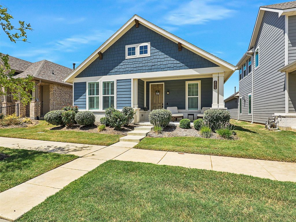 2516 Stella Lane, Northlake, TX 76247