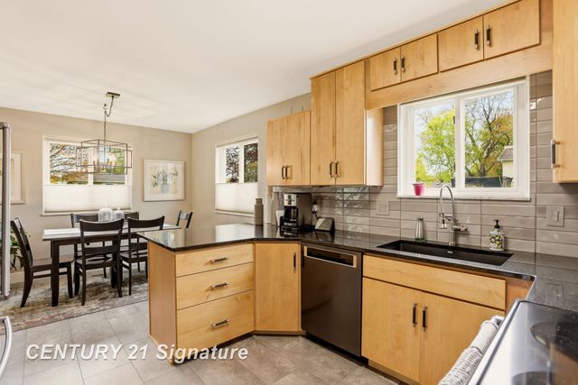 7165 Burmeister Drive, Saginaw, MI 48609