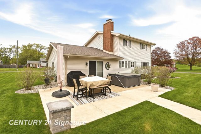 7165 Burmeister Drive, Saginaw, MI 48609