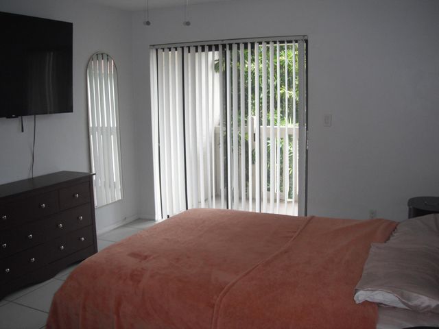 4169 SW 67TH Avenue 205A, Davie, FL 33314