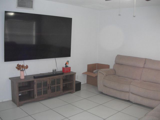 4169 SW 67TH Avenue 205A, Davie, FL 33314