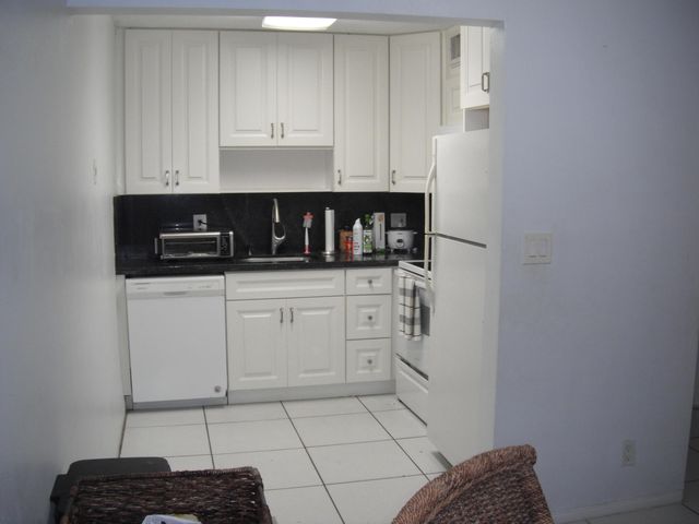 4169 SW 67TH Avenue 205A, Davie, FL 33314